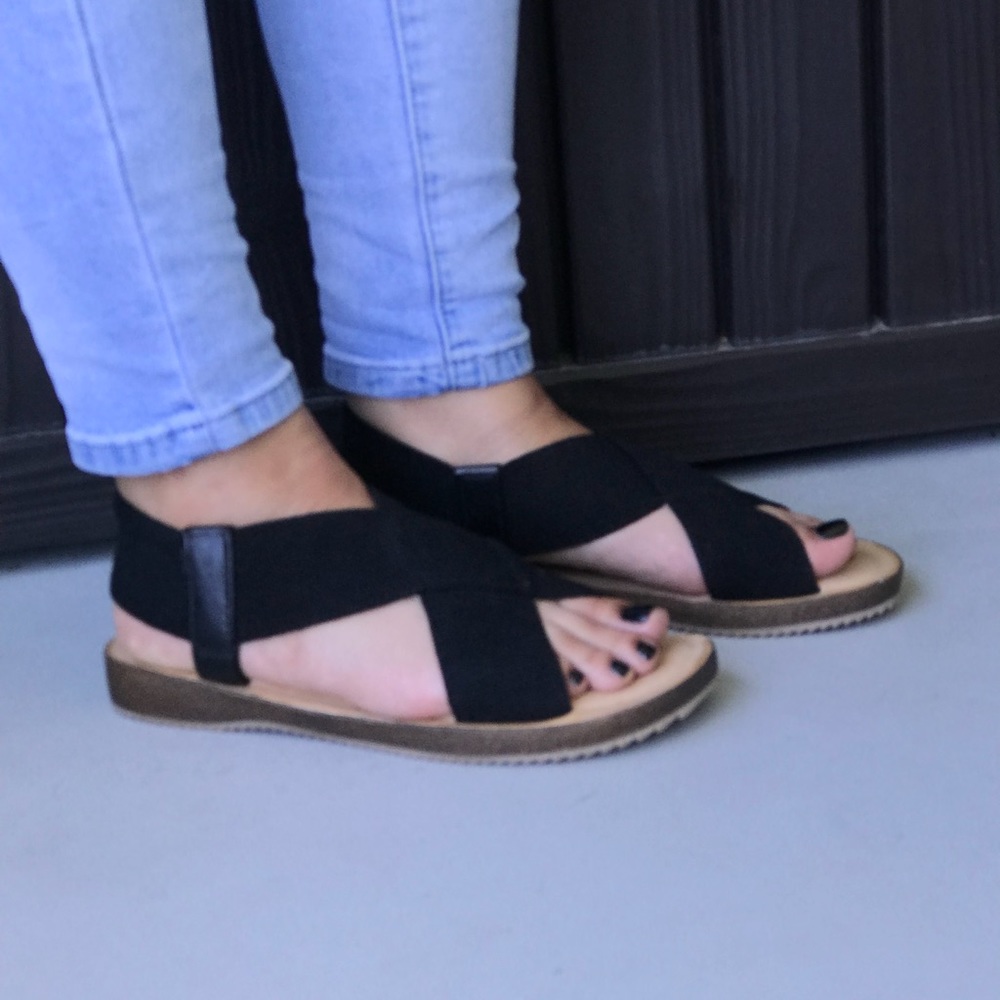Wide Fit Black Crisscross Fabric Slingback Sandal - Picture 3 of 7